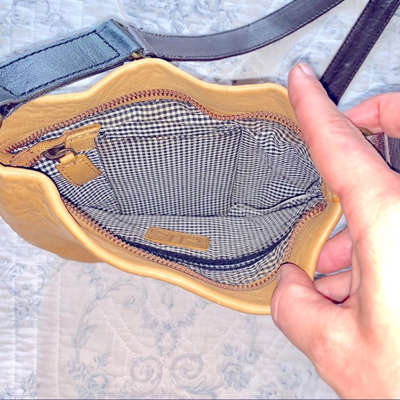 SOLD - Elk Handbag - Picture 3 of 3